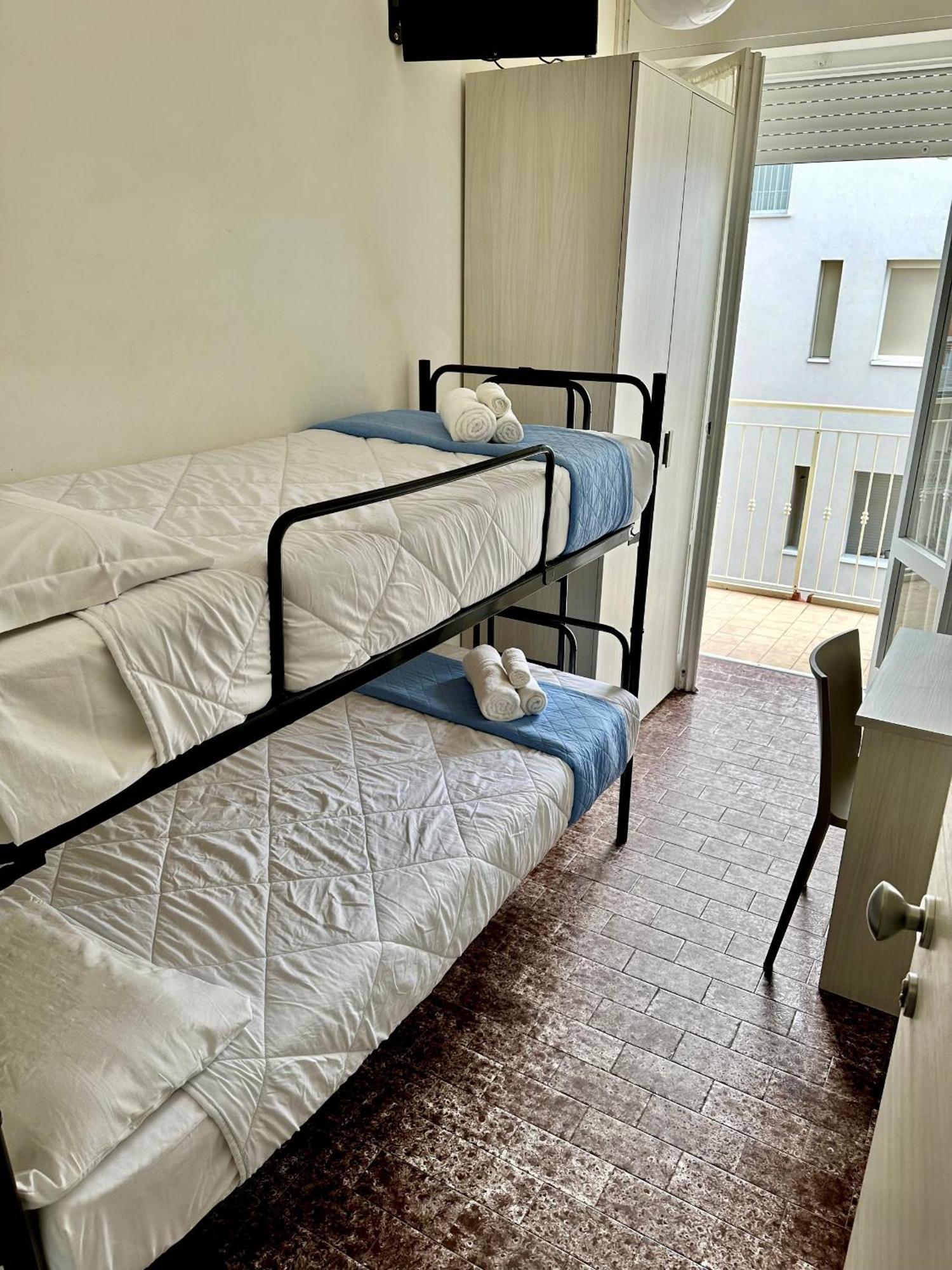 Hotel Napoleon Riccione Luaran gambar